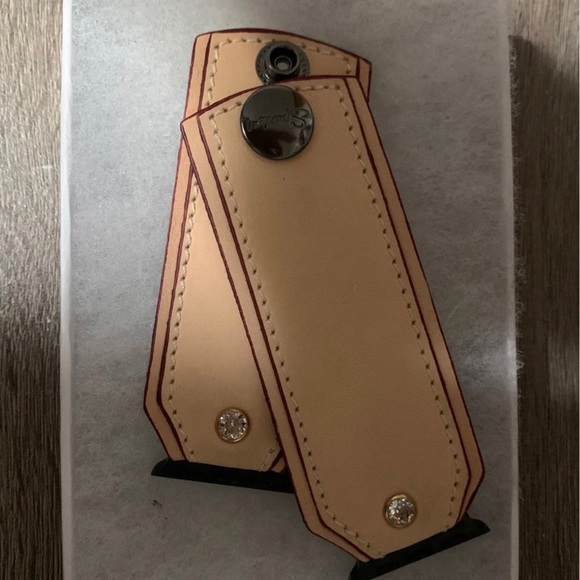 Brand New Spark’l 38/40 - I Watch Band size Small/Medium - Picture 1 of 4